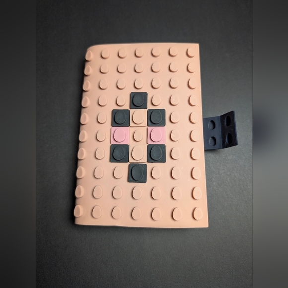 Fun Silicon Notebook (Cover + 2 Notebooks) - Picture 2 of 11